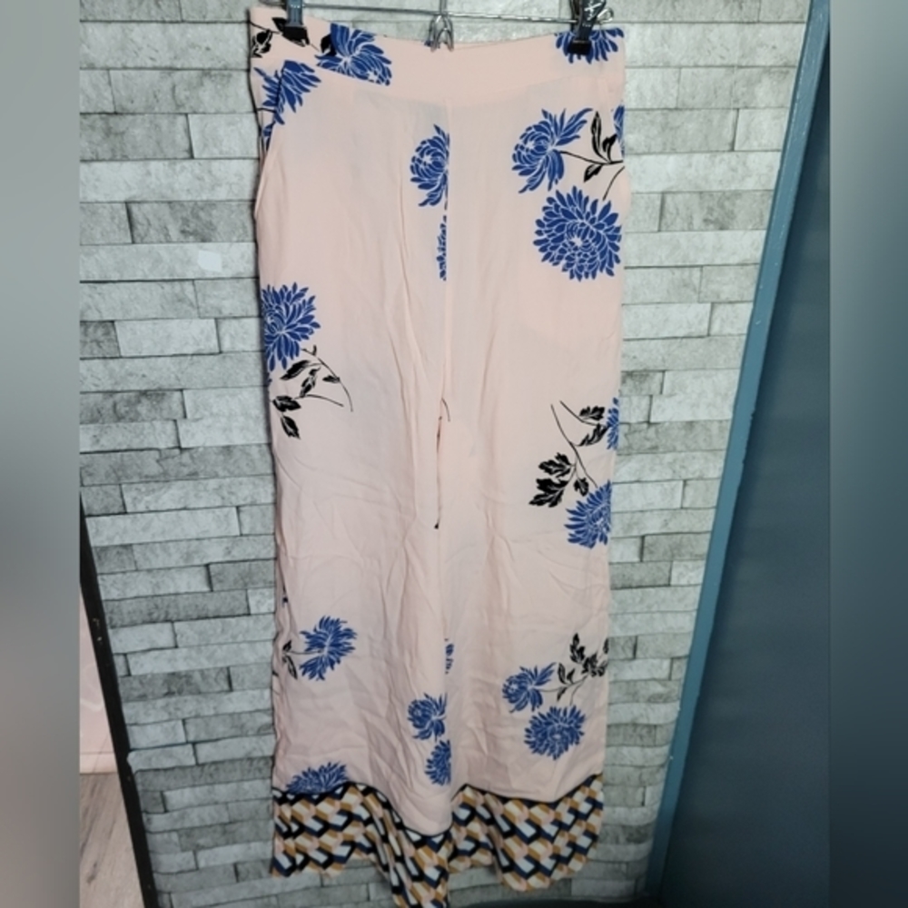 Forever 21 Contemporary‎ NWT lightweight flowy floral print boho pants size M